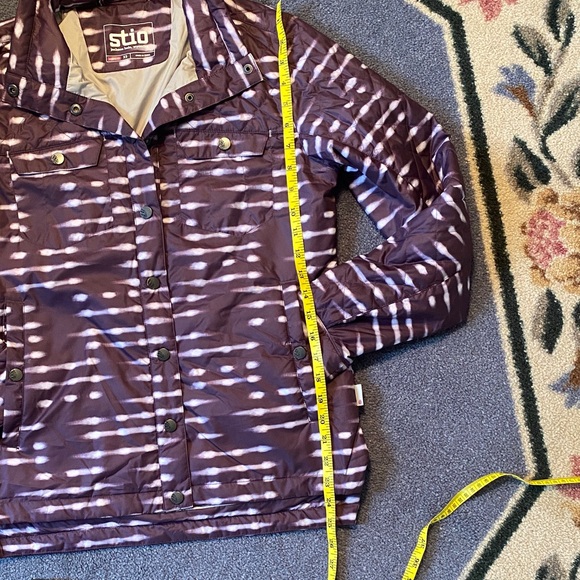 Stio Women's Skycrest Snap Puffer Jacket Huckleberry Jam XS - Picture 4 of 10